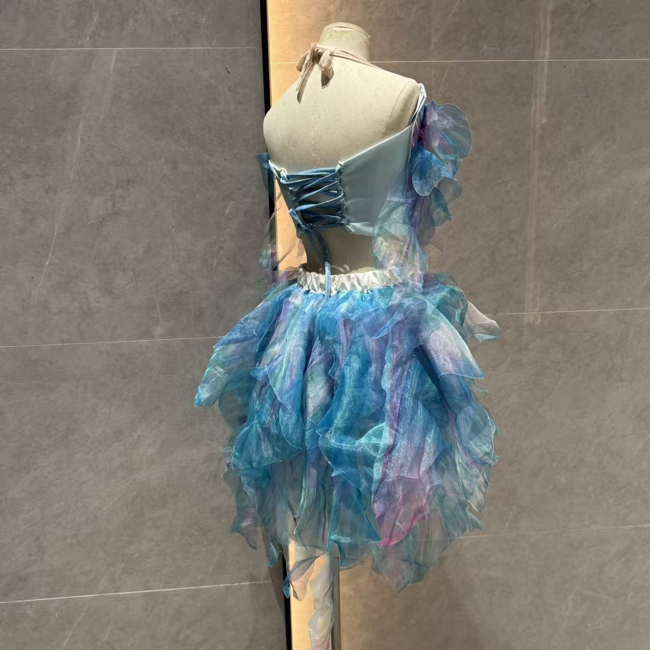 Mermaid Water Dance Skirt Prin - đánh giá và giá Aquarium & Marine Museum Universiti Malaysia Sabah Kota Kinabalu Sabah Reviews